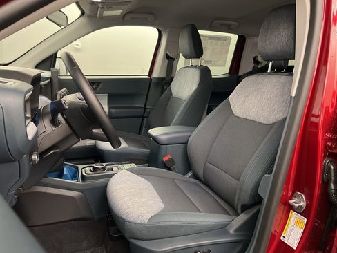 New 2025 Ford Maverick XLT w/ XLT Luxury Package image 23