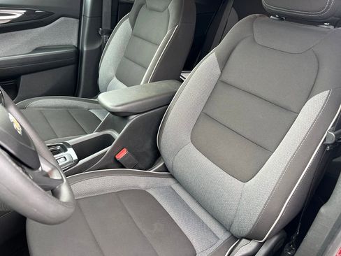 Used 2025 Chevrolet TrailBlazer LT image 9