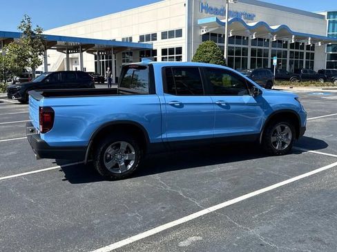 Certified 2025 Honda Ridgeline TrailSport image 3