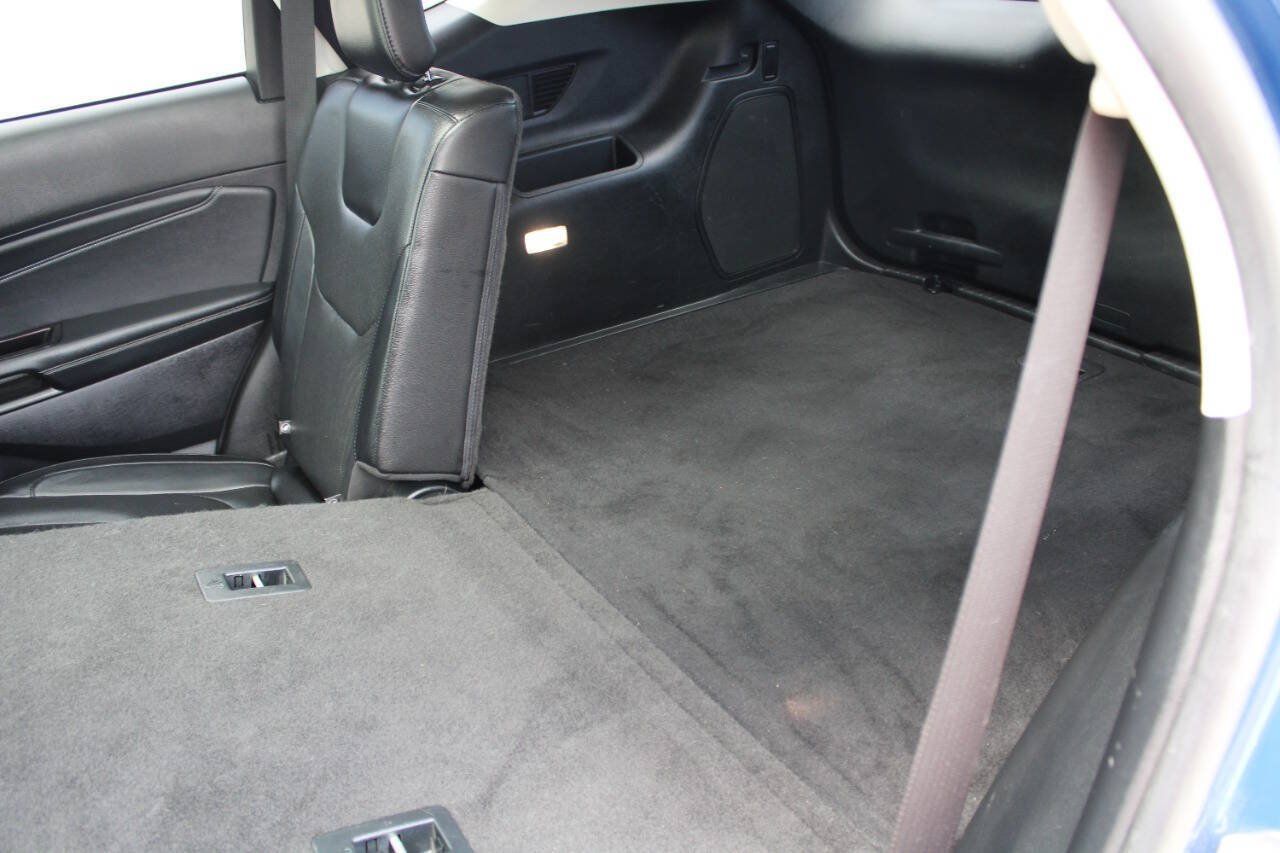 Used 2020 Ford Edge Titanium w/ Equipment Group 301A AWD/4WD image 16