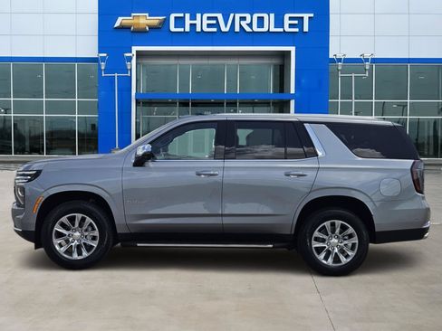 New 2026 Chevrolet Tahoe Premier w/ Sun And Tow Package AWD/4WD image 3
