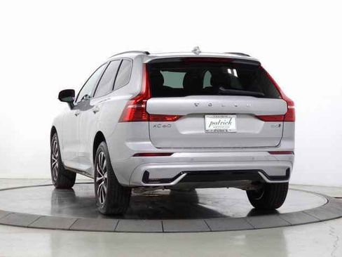 Used 2025 Volvo XC60 B5 Core w/ Protection Package Premier image 7