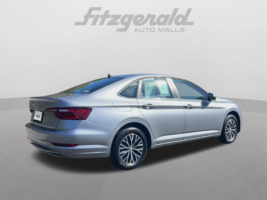 Used 2020 Volkswagen Jetta SE w/ SE Cold Weather Package FWD image 8