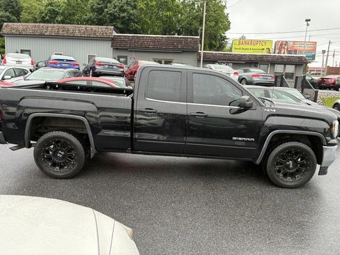 Used 2018 GMC Sierra 1500 SLE w/ SLE Value Package AWD/4WD image 4