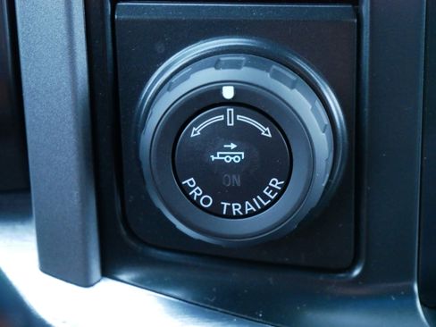 Used 2022 Ford F150 Lariat w/ Equipment Group 502A High image 30