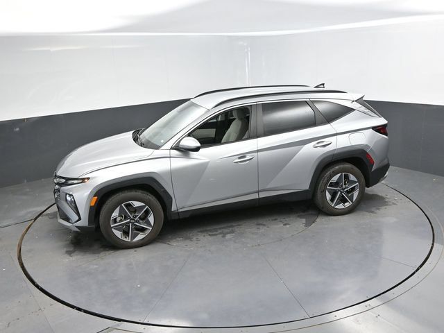 Used 2025 Hyundai Tucson SEL AWD/4WD image 42