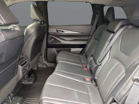 Used 2024 INFINITI QX60 Luxe w/ Cargo Package FWD image 14