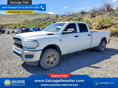 Used 2022 RAM 2500 Tradesman AWD/4WD image 1