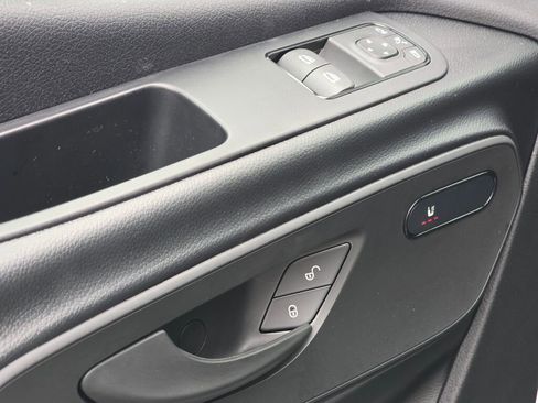 New 2025 Mercedes-Benz Sprinter 2500 image 19