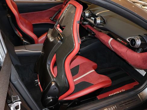Certified 2021 Ferrari 812 GTS RWD image 29