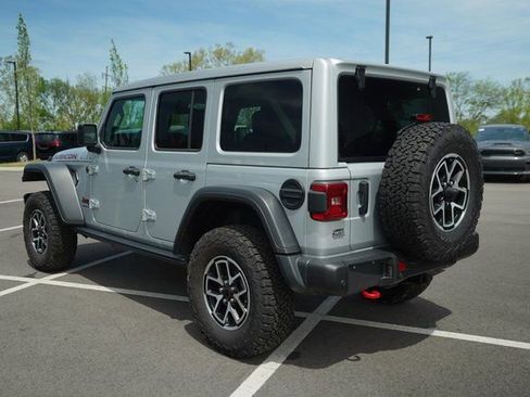 New 2024 Jeep Wrangler Unlimited Rubicon w/ Capability Package image 3
