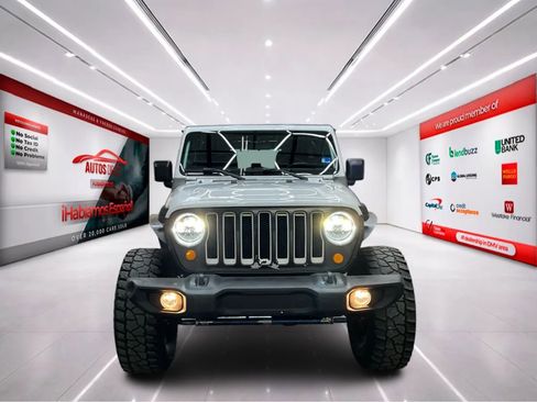 Used 2021 Jeep Wrangler Unlimited Sport AWD/4WD image 3