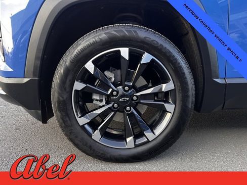 Used 2025 Chevrolet Equinox RS w/ Convenience Package III image 13