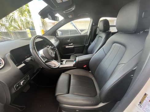 Used 2025 Mercedes-Benz GLA 250 image 28
