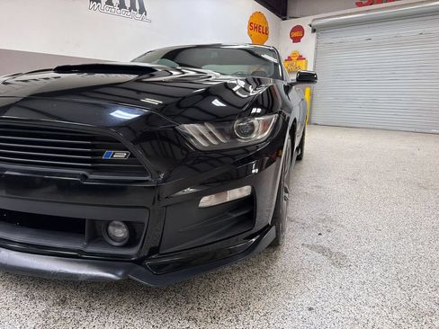 Used 2015 Ford Mustang GT Premium RWD image 13