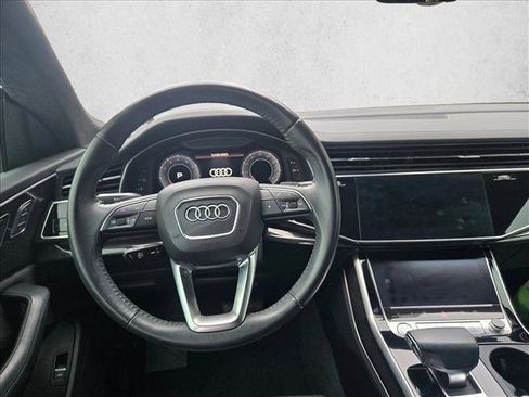 Used 2019 Audi Q8 Prestige image 17