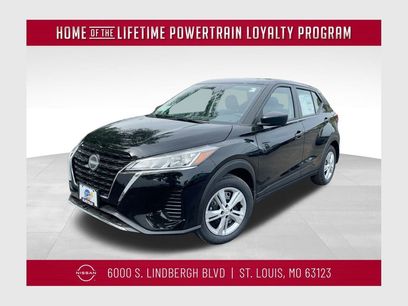 New 2025 Nissan Kicks S