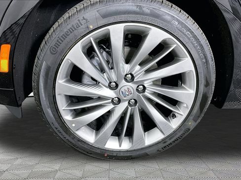 Certified 2024 Buick Envision Avenir AWD/4WD image 31