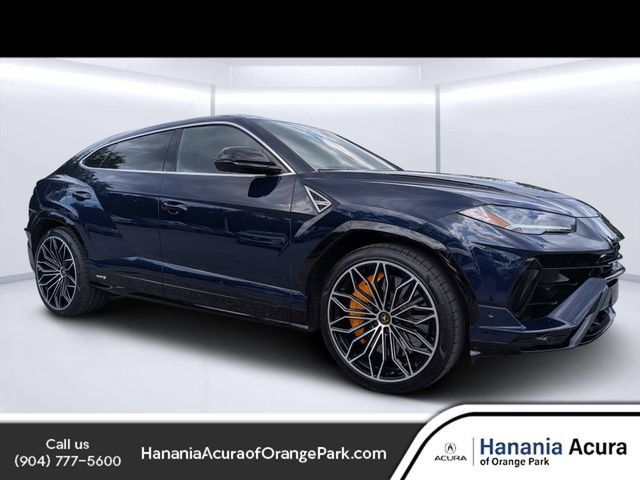 Used 2024 Lamborghini Urus S AWD/4WD image 1
