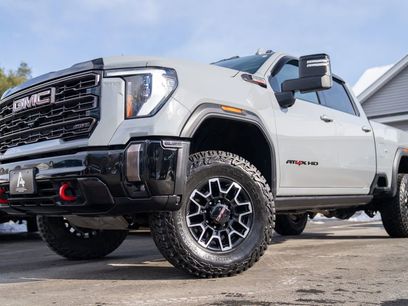 Used 2024 GMC Sierra 2500 AT4X