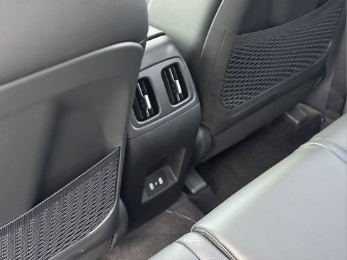 New 2026 Hyundai Santa Cruz Limited image 13