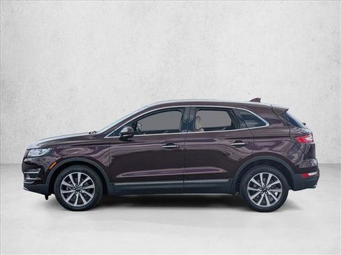 Used 2019 Lincoln MKC Reserve FWD image 9