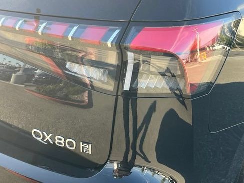 Certified 2025 INFINITI QX80 Sensory AWD/4WD image 35