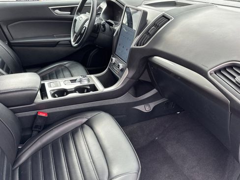 Certified 2024 Ford Edge SEL w/ Convenience Package image 19