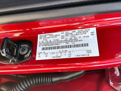 Used 2025 Ford F150 Raptor AWD/4WD image 34