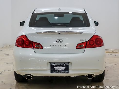 Used 2011 INFINITI G37 x Sedan w/ Premium Pkg image 7