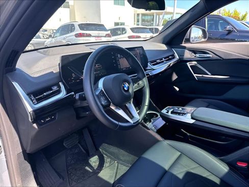 Used 2026 BMW X2 xDrive28i w/ Technology Package AWD/4WD image 17