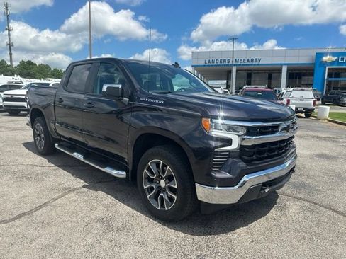 Used 2023 Chevrolet Silverado 1500 LT AWD/4WD image 1