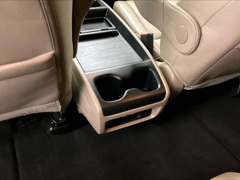 Used 2023 Honda Odyssey EX-L image 10