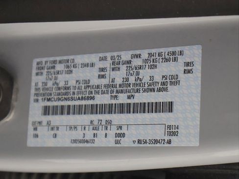 Used 2025 Ford Escape Active AWD/4WD image 48