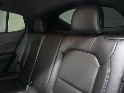 Used 2025 Buick Envista Sport Touring w/ Convenience I Package FWD image 13