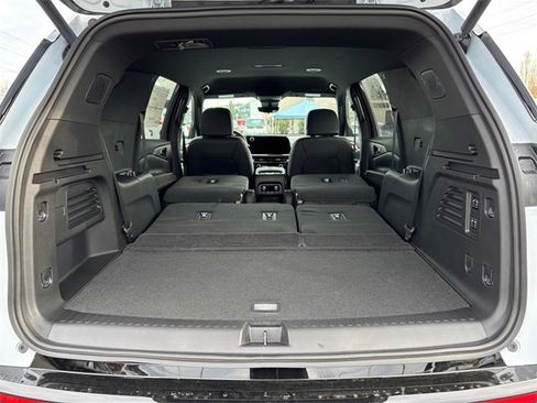 New 2026 Chevrolet Traverse RS image 42