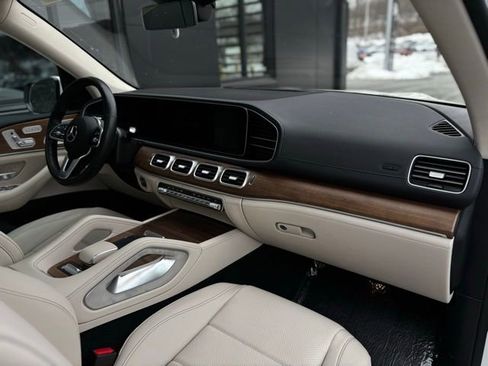 Certified 2022 Mercedes-Benz GLS 450 4MATIC image 98