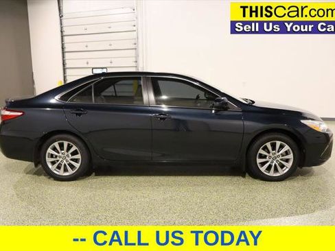 Used 2015 Toyota Camry XLE image 8