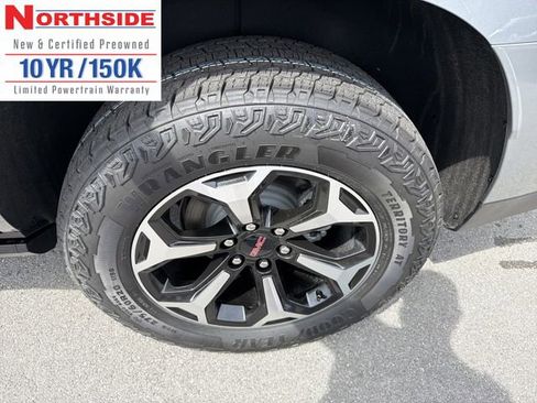 New 2026 GMC Yukon AT4 image 12