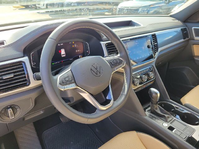 Used 2023 Volkswagen Atlas Cross Sport SE w/ Panoramic Sunroof Package FWD image 20