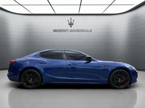 Certified 2023 Maserati Ghibli Modena Q4 AWD/4WD image 8