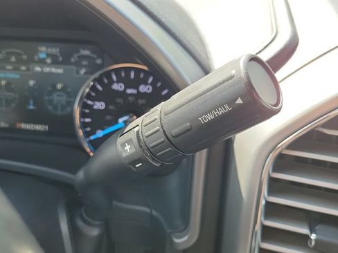 Used 2018 Ford F250 Platinum w/ Platinum Ultimate Package AWD/4WD image 24