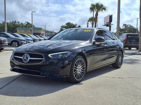 Used 2022 Mercedes-Benz C 300 Sedan image 3