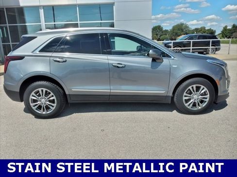 Used 2021 Cadillac XT5 Premium Luxury image 10