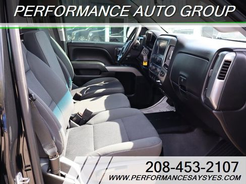 Used 2018 Chevrolet Silverado 1500 LT w/ All Star Edition image 9