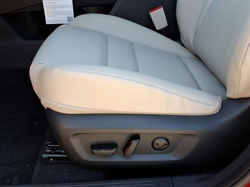 New 2026 Nissan Rogue SV w/ SV Premium Package image 12