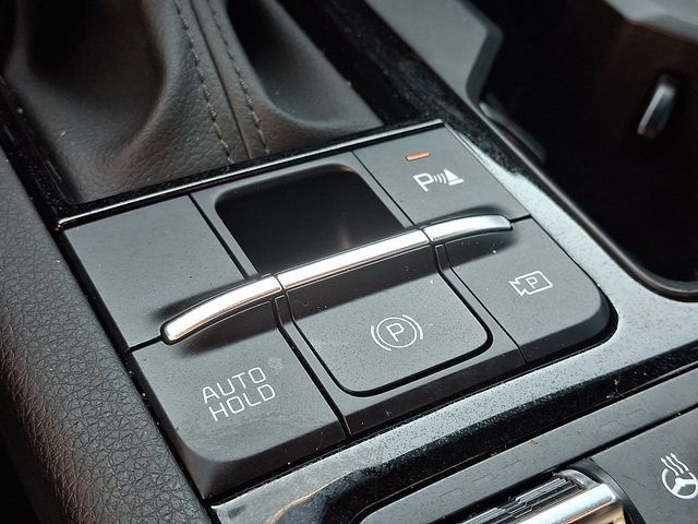 Certified 2025 Kia K5 GT-Line AWD/4WD image 24