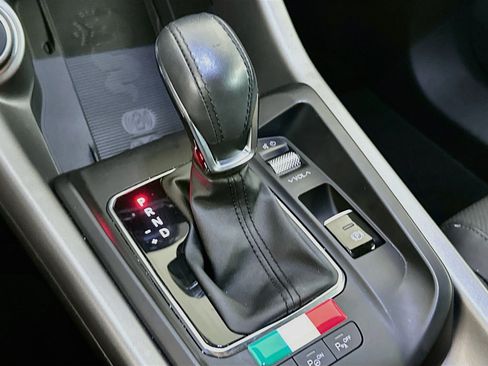 Used 2024 Alfa Romeo Tonale Veloce AWD/4WD image 25