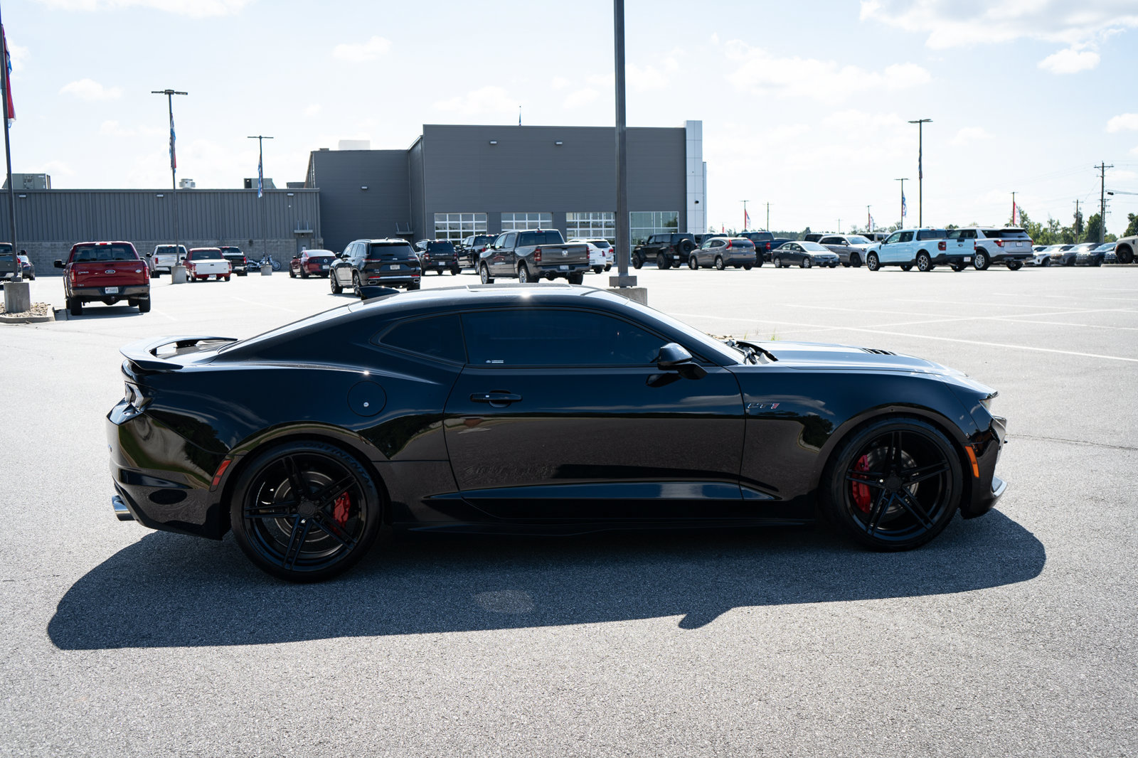 Used 2021 Chevrolet Camaro SS RWD image 13
