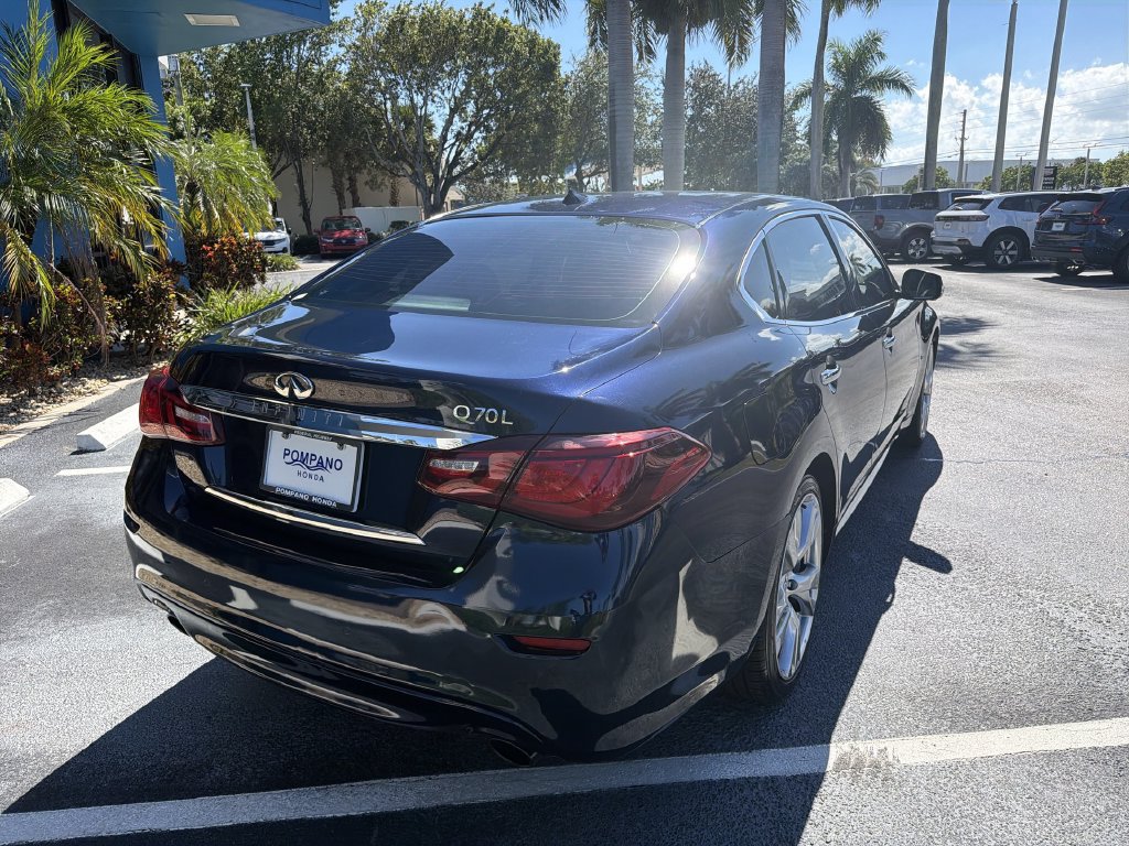 Used 2015 INFINITI Q70 L 3.7 w/ Deluxe Touring Package RWD image 26